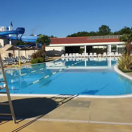 בית נופש Holiday Avenue De La Palmyre - 24 לס מתה